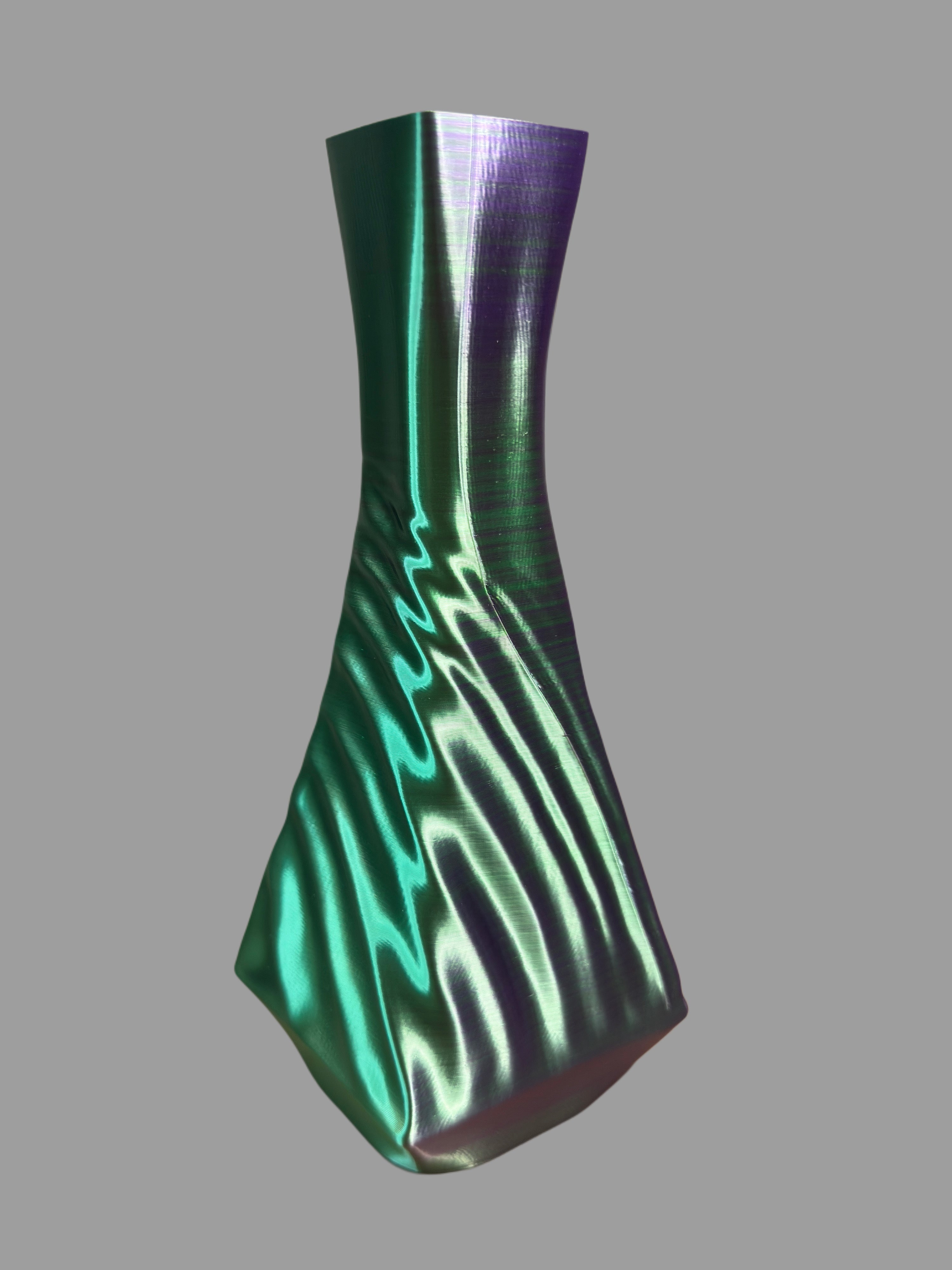 Purple & Green 3D Printed Vase – Luxurious Twisted Design