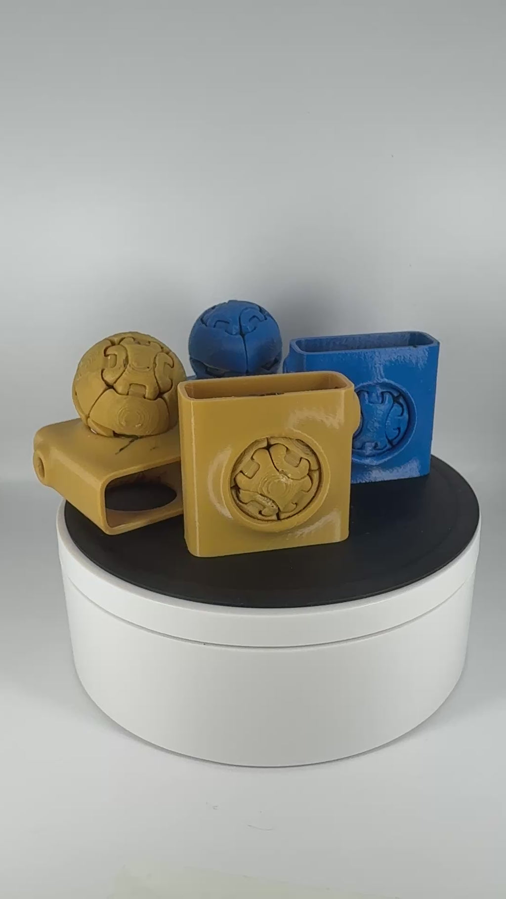 Zobles Squishy Fidget Balls – With Carry Case & Ball Chain Included | ⭐⭐⭐⭐⭐ (5/5)