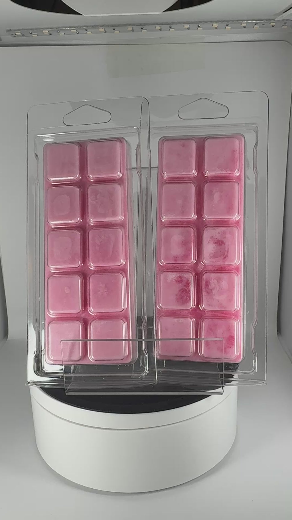 Cherry Blossom & Warm Petals Scented Soya Wax Snap Bar – Soft Floral Fragrance
