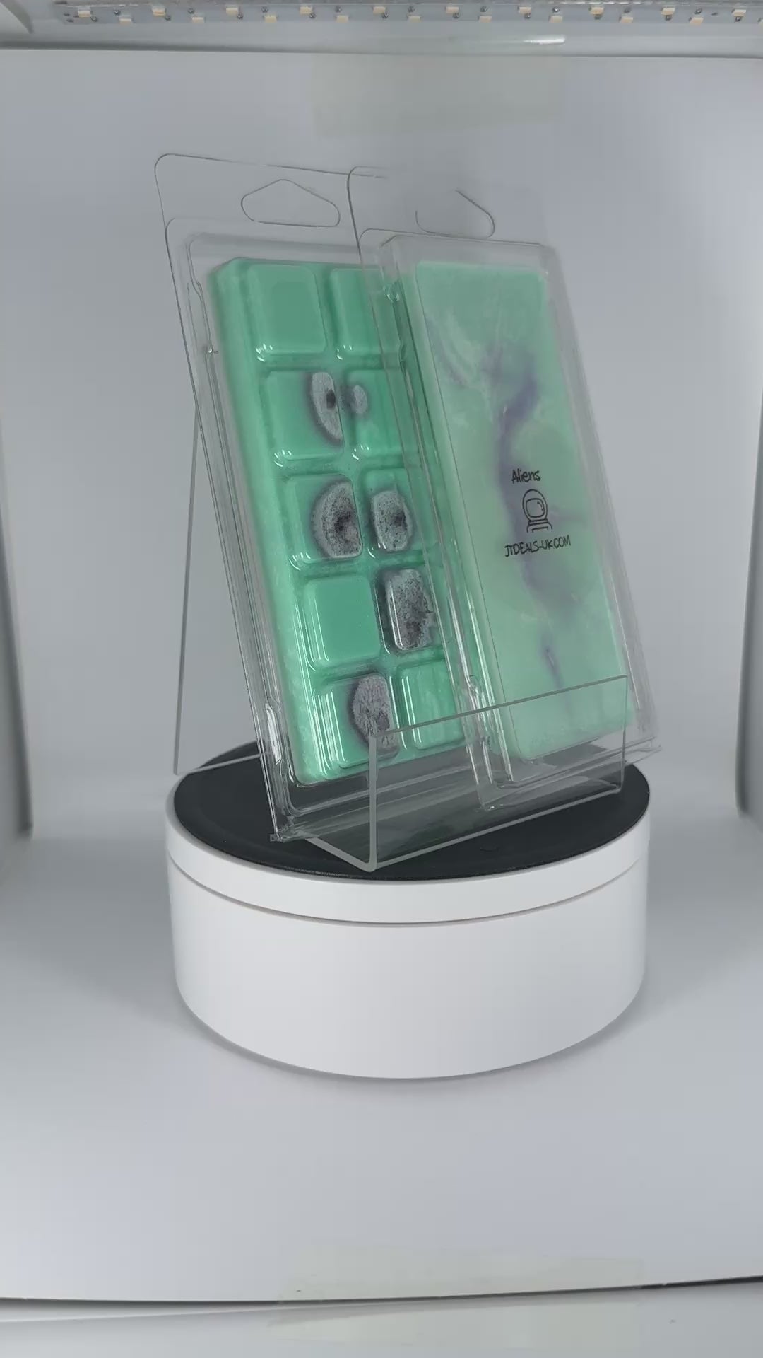 Inspired by Alien Scented Soya Wax Snap Bar – Bold Floral Luxury Fragrance